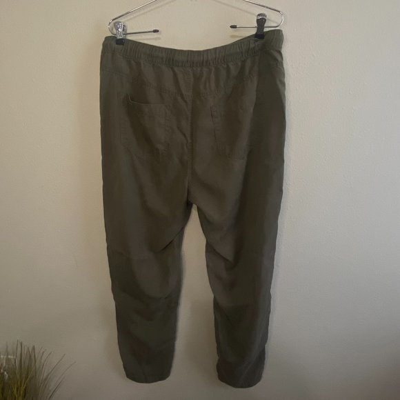 XL Olive lantern pants, tapered hem by Indigo Rein *W146 Indigo Rein - Picture 5 of 6